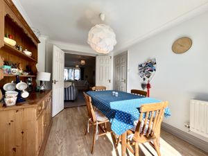 Dining Room- click for photo gallery